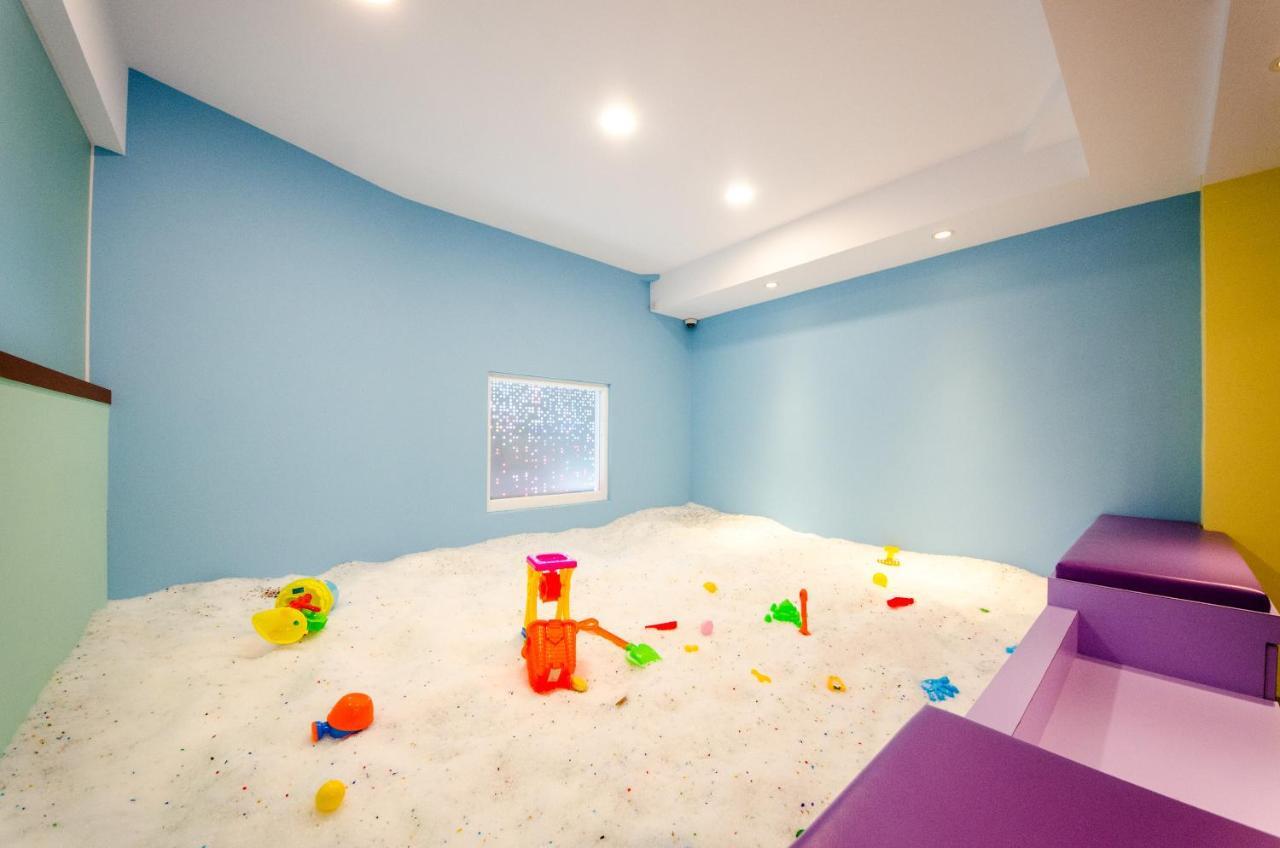 安尼赫時尚旅店 Anich Fashion Inn l 墾丁大街 l 免費停車 l Ngoại thất bức ảnh